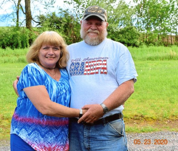Linden couple observes 40th anniversary